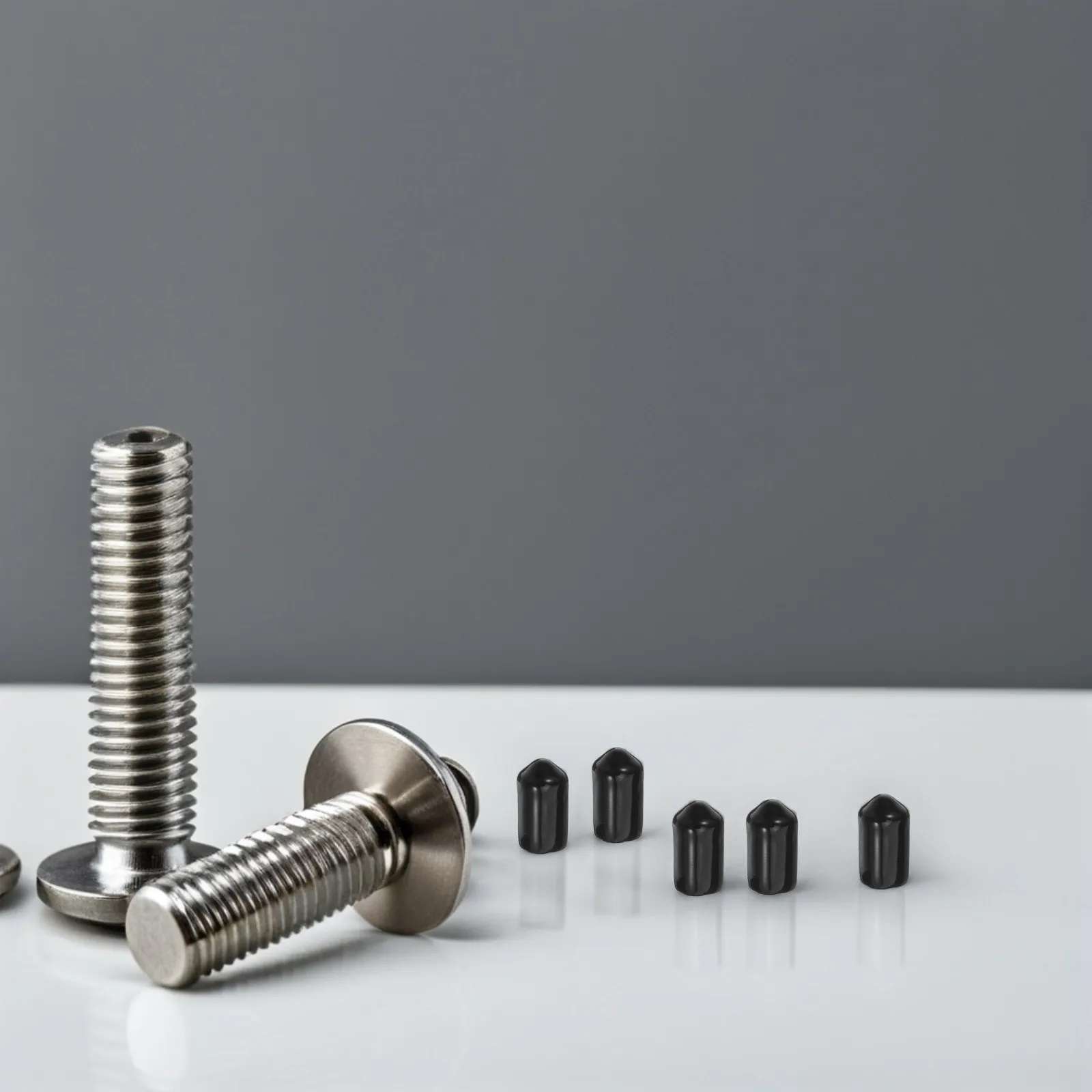 100pcs Rubber Screw Caps – Flexible Dome Thread Stoppers for Bolts, Tubing & Pipe Ends, Black Safety Covers