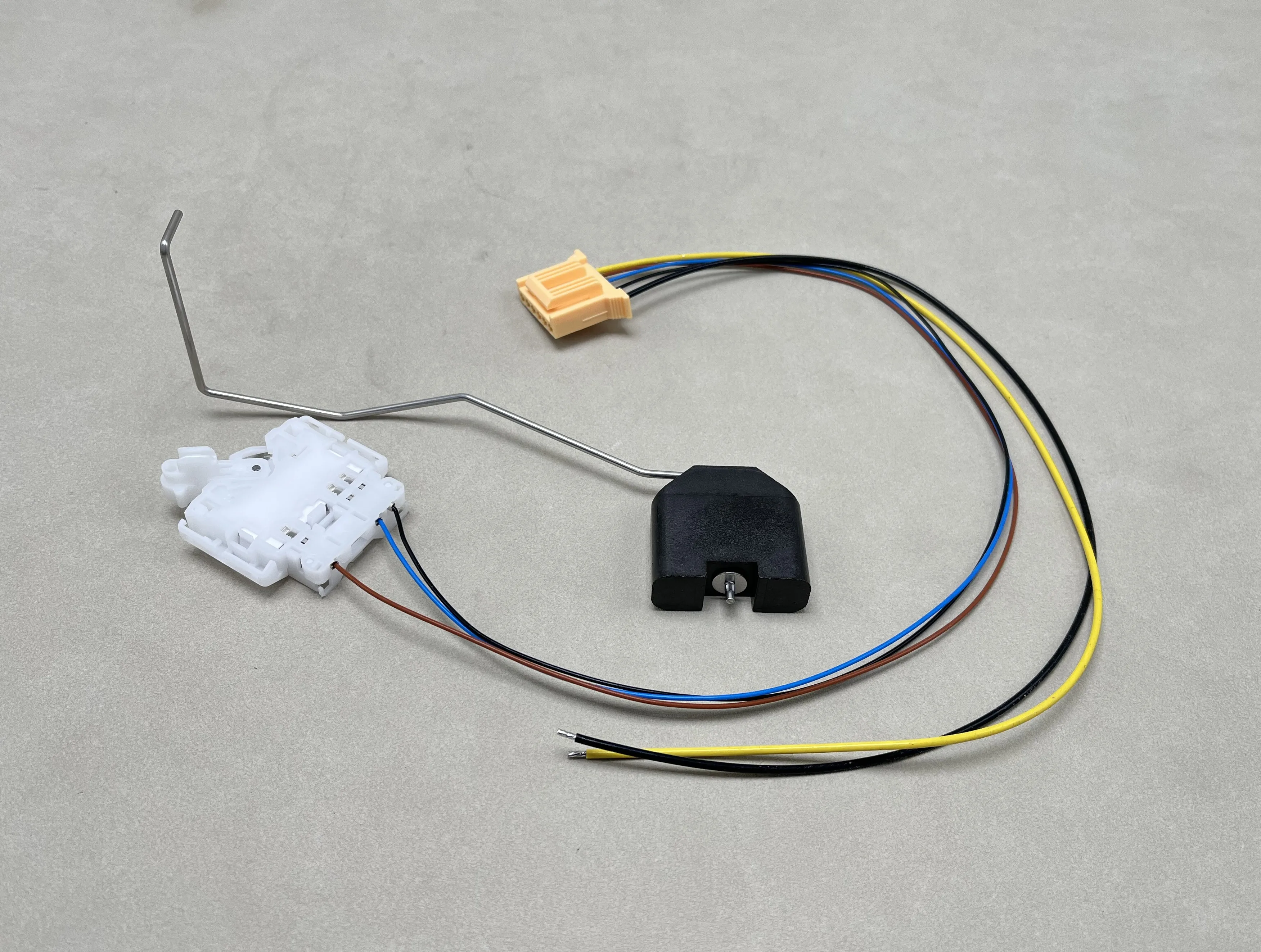 

Датчик уровня топлива автомобиля 56D 919051 D ДЛЯ VW PASSAT CC Magotan 56D 919673 56D9196 3CD 919051 C73 56D 919051 Д