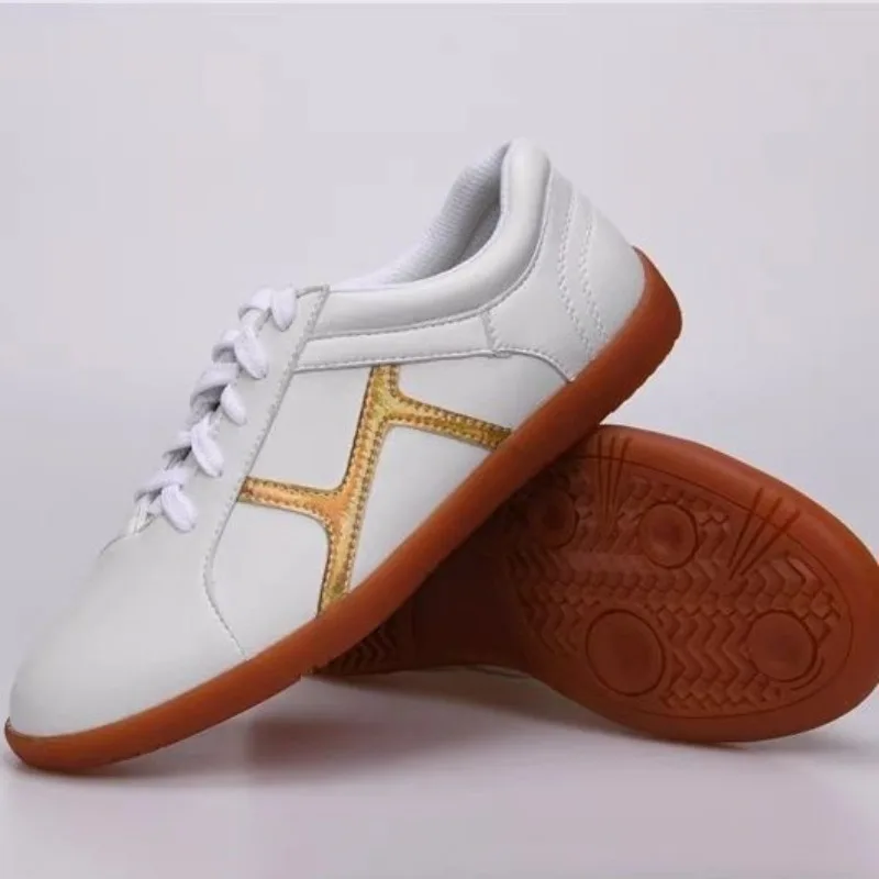 

2026 New Luxury Martial Arts Shoes for Mens Anti Slip Taiji Shoe Mans Unisex KungFu Shoes Men Top Quality Tai Chi shoes Mens
