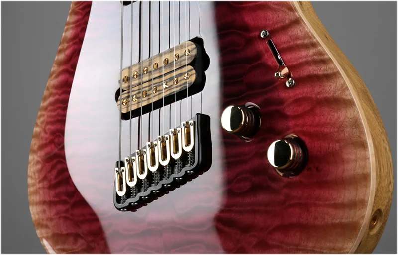 Hooqu شكل مخصص مصنع خاص شكل مخصص الصلبة مبطن خشب القيقب الأعلى 6-7 مللي متر سمك موضة الغيتار الكهربائي