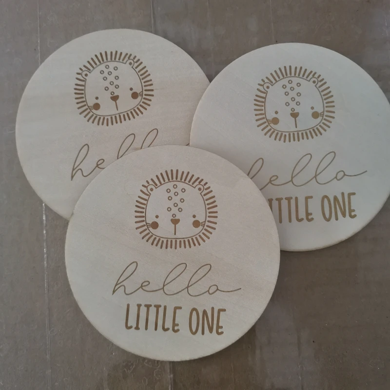 

wholesale Safari Hello Little One Baby Arrival Sign wooden Social Media Photo Prop Disc