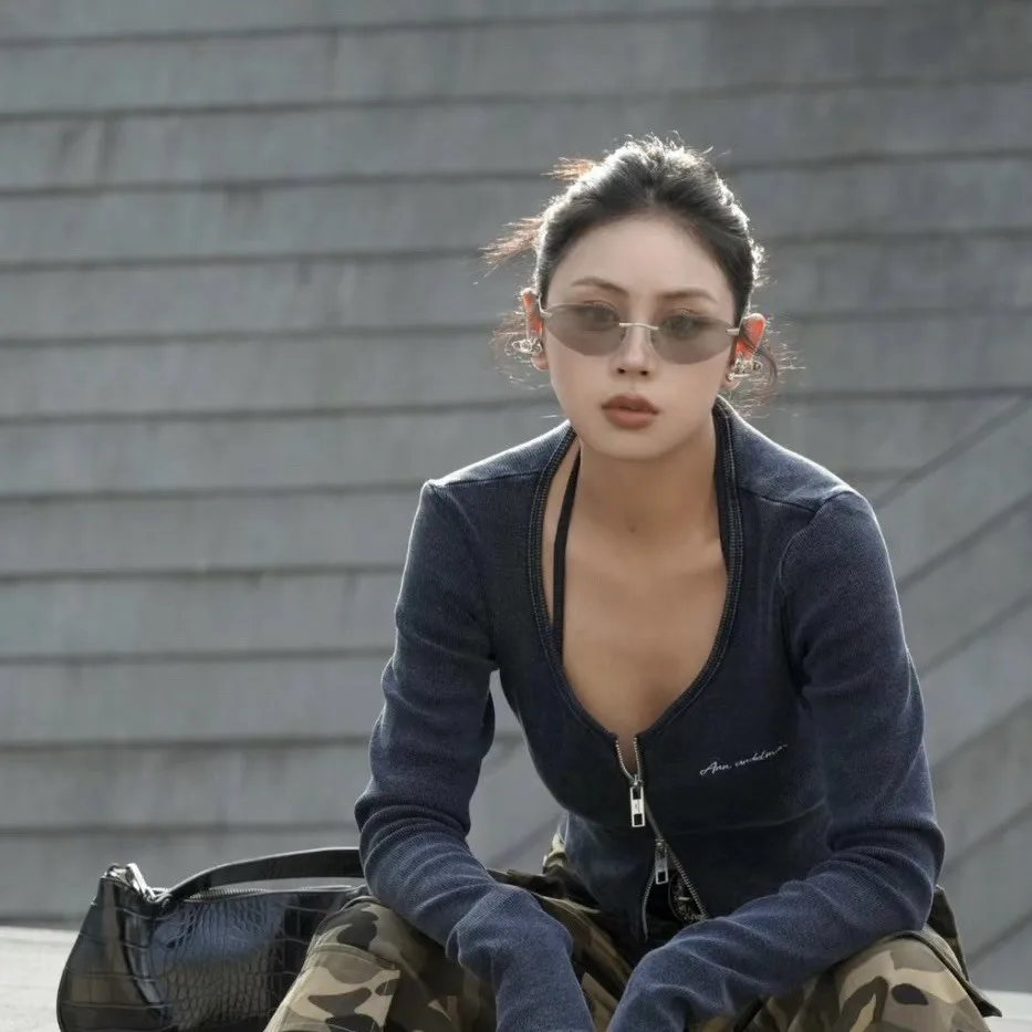 نظارات شمسية بدون إطار، نظارات شمسية نسائية فاخرة خفيفة، تصميم Y2K لإكسسوارات أزياء المرأة الألفية #3