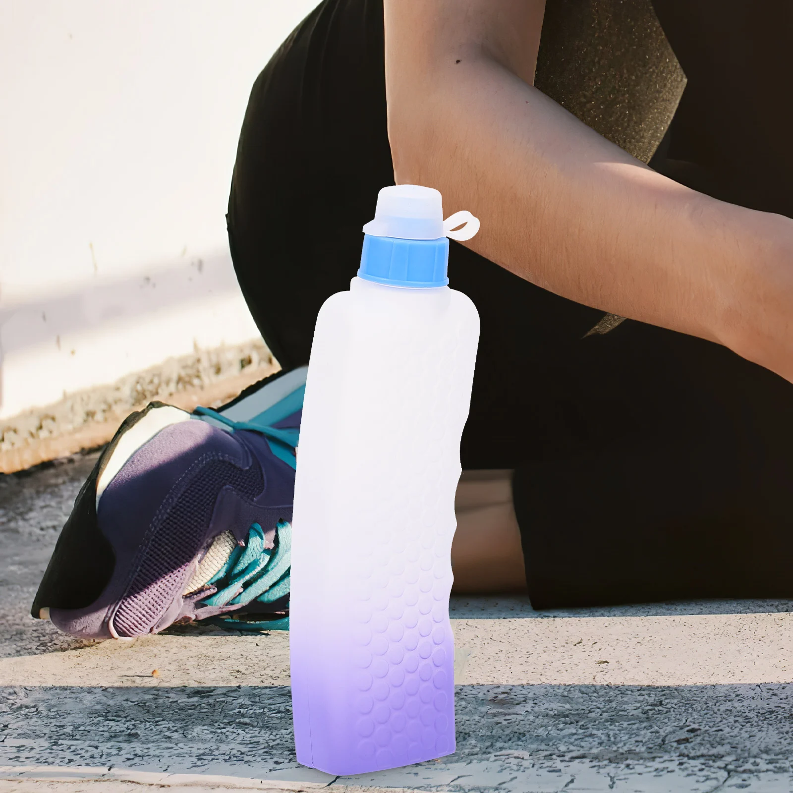 

Gradient Color Water Sports Bottle Lightweight Portable Daily Use Fitness Container Outdoor Drink Bottle Reusable Compact