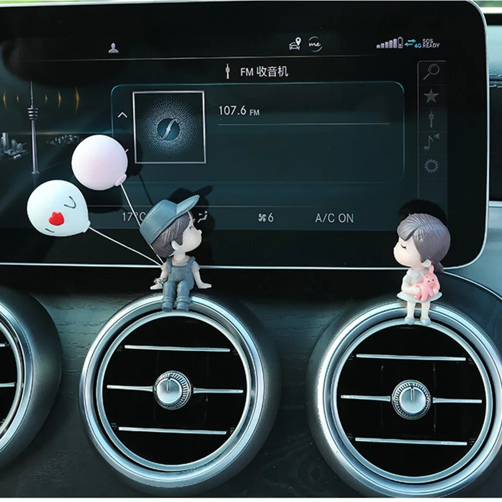 Cute Cartoon Couples Action Figure Figurines Balloon Ornament Desktop Home Decoration Auto Interior Dashboard Decor