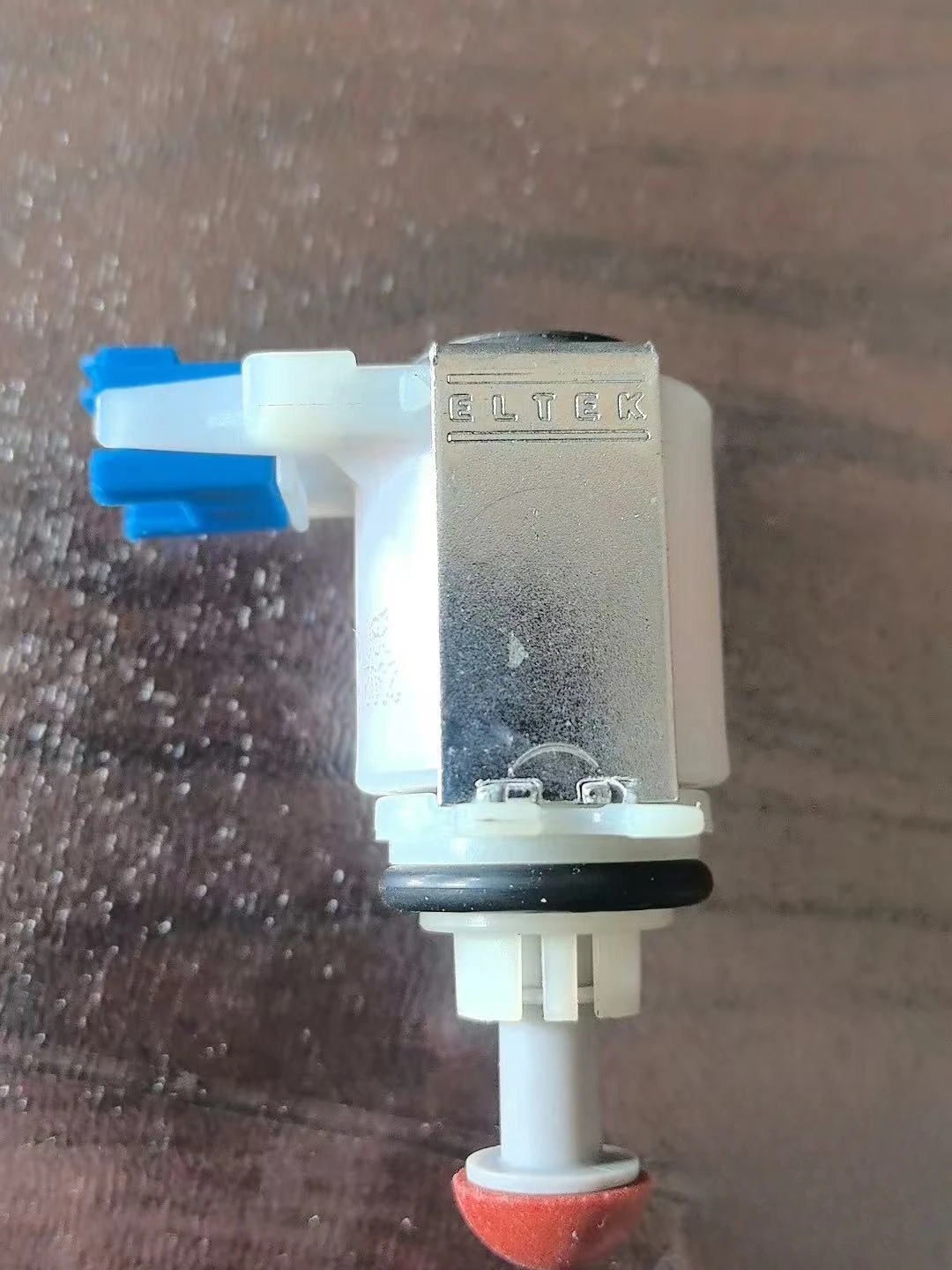 مناسبة لتركيب صمام تصريف غسالة الأطباق Siemens/Bosch SJ236I01