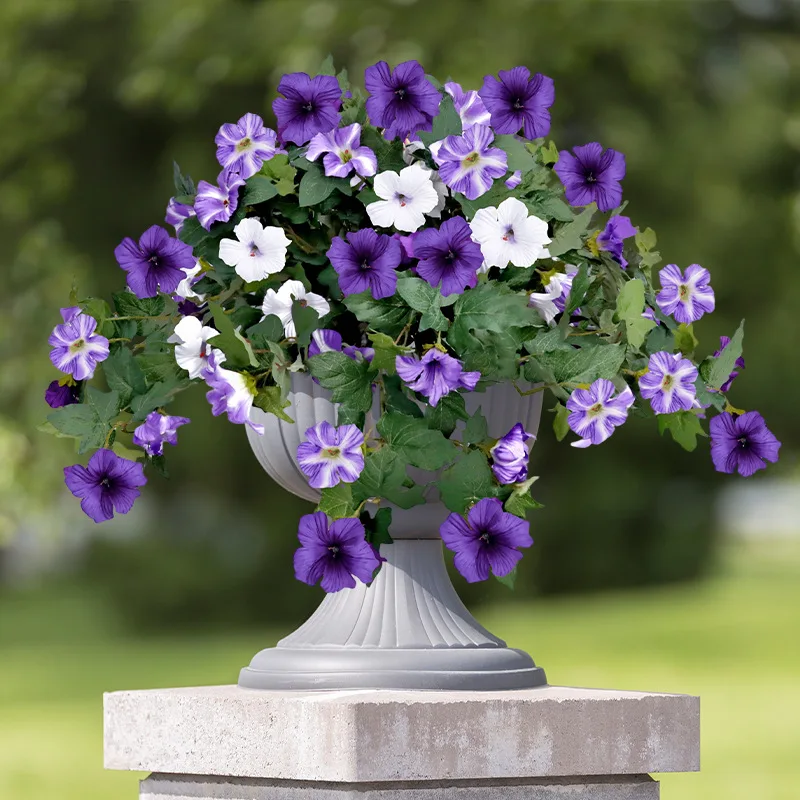 

European retro Roman column simulation morning glory ornaments outdoor morning glory decoration living room home