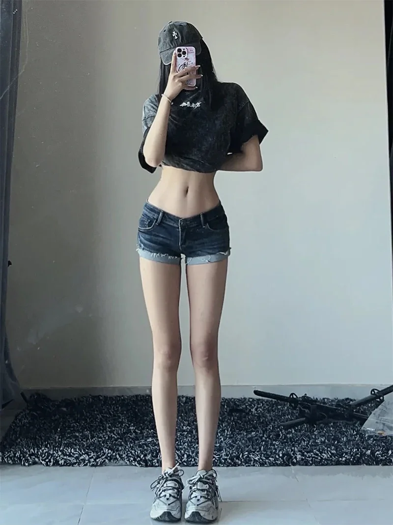 

Women's Blue Denim Shorts Streetwear Y2k Low Waist Cowboy Mini Pants Harajuku Vintage Jeans Shorts 2000s Oversize Clothes Summer