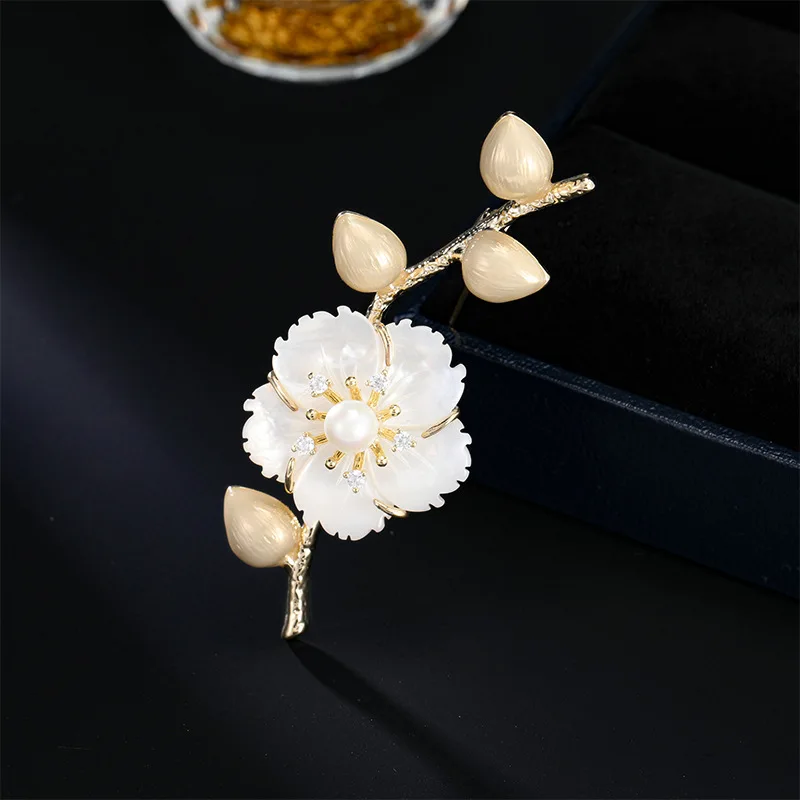 Chinese Style Vintage Plum Blossom Brooch Lucky Auspicious Blessing Fortune Pin With Faux Pearl Rhinestone Accent For Cheongsam