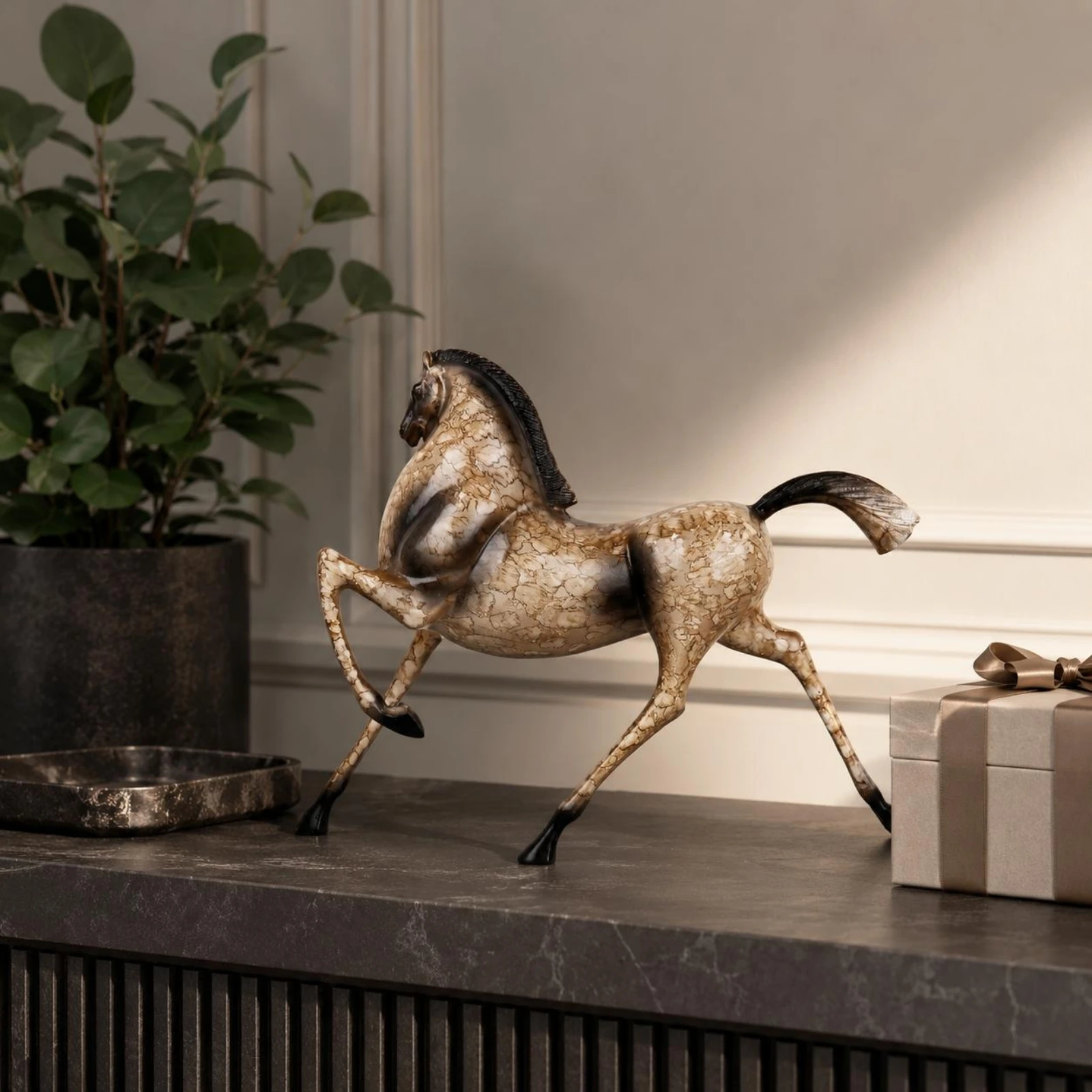 Rearing Horse Statue Gift Idea Rearing Horse Figurine Decor Accent Detailed Sculpting Decorative Object Lightweight