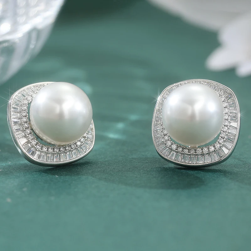 Luxury Temperament Imitation Pearl Dazzle Silvery Stud Earrings for Women Fashion Charm Banquet Anniversary Jewelry Accessories