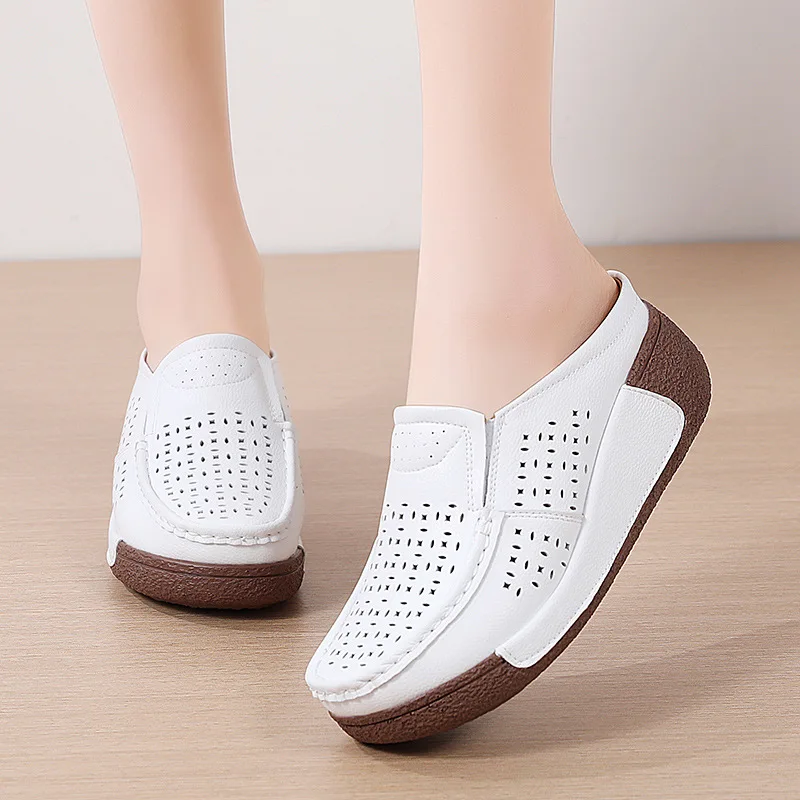 Summer New Women\'s Shake Shoes Female Platform Flats Hollow Out Woman Half Slippers Moccasins Leisure Ladies Slip On Sneakers