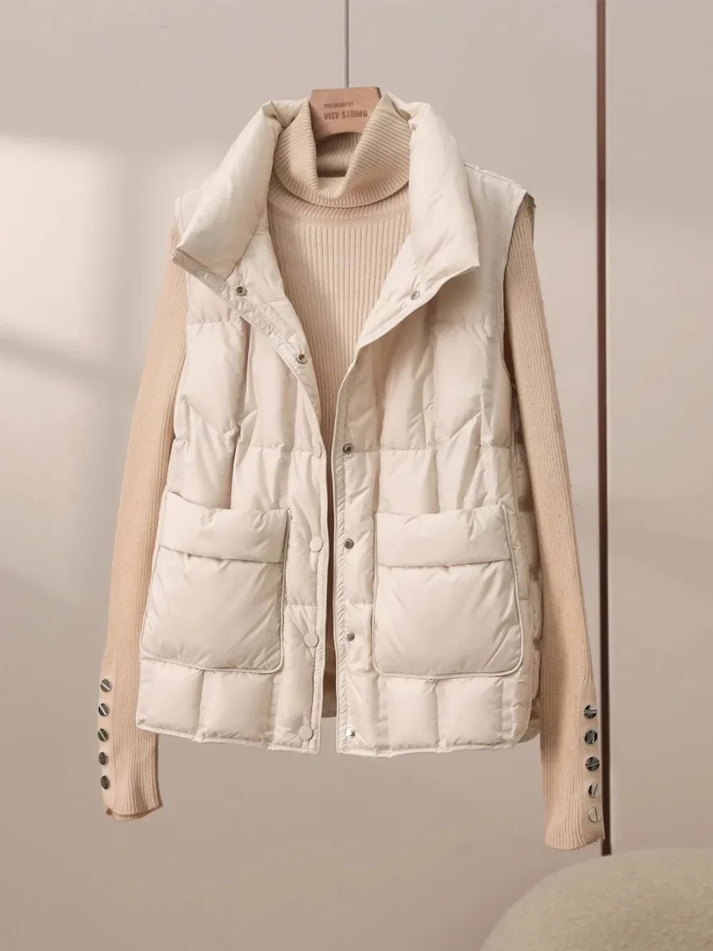 Ultra Light Waistcoat Duck Down Jacket 2024 New Fashion  Autumn Winter Women Vest Female Stand Collar Sleeveless Puffer Coat