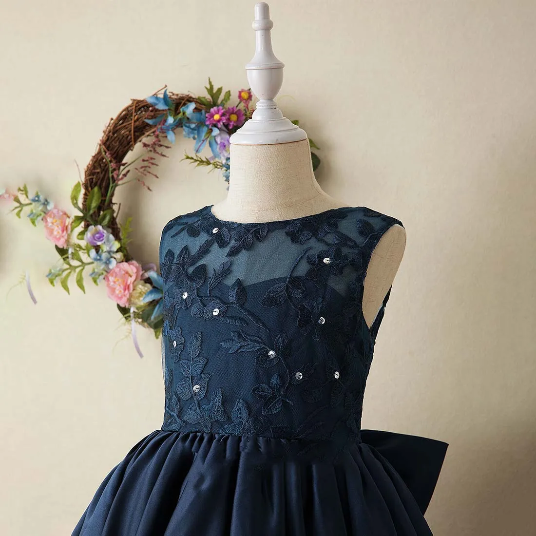 YZYmanualroom vestido de niña de flores de satén, vestido de baile de princesa Scoop asimétrico, 2-15T