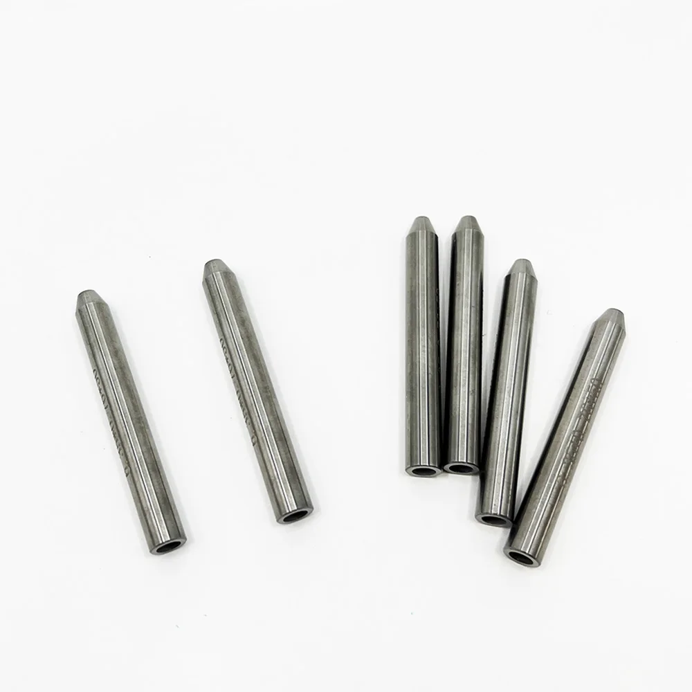 

7.14*1.02*76.2 Waterjet Parts Mixing Tube 7.14x1.02x76.2mm Water Jet Cutting Head Long Life Nozzle Foccussing 714-0762-102-P