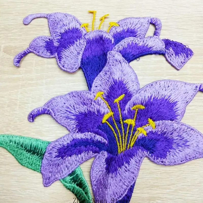 Wasserlösliche Stickerei repariert Hornblumen-Design für Nähprojekte, bunte Stoffe, 3 x – Detail 2