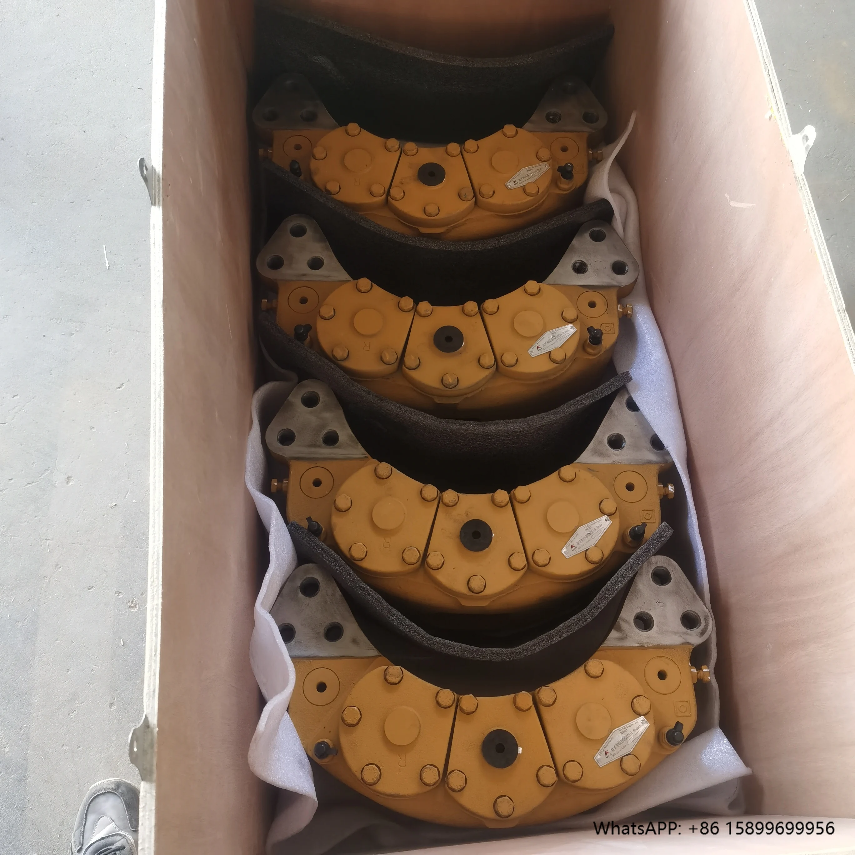

China Factory Supply Loader's spare parts Wheel Loader Brake Caliper Standard Size Loader Accessories Brake Calipers