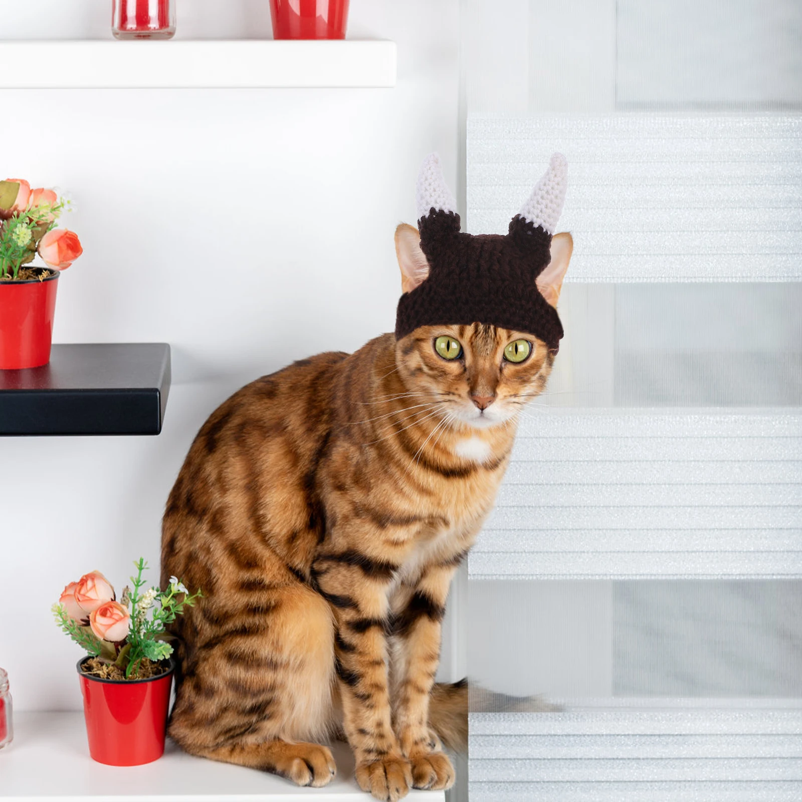 

Fashionable Soft Pet Cat Hat Viking Pirate Horn Design Comfortable Fit For Dogs Cats Party Cosplay Costume Pet Birthday Photo