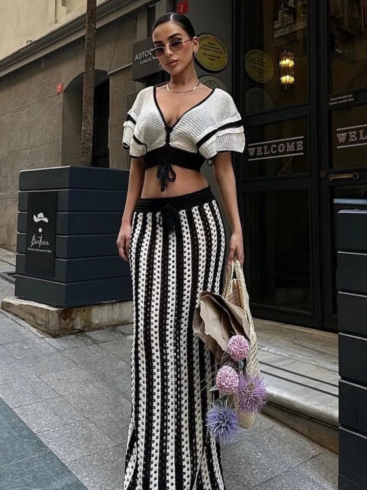 Summer Knitted Beach Skirt Sets Women Sexy Hollow Out Slim Bohemian Outfits Fashion Striped Holiday Two Piece Set 2024 Beachwear