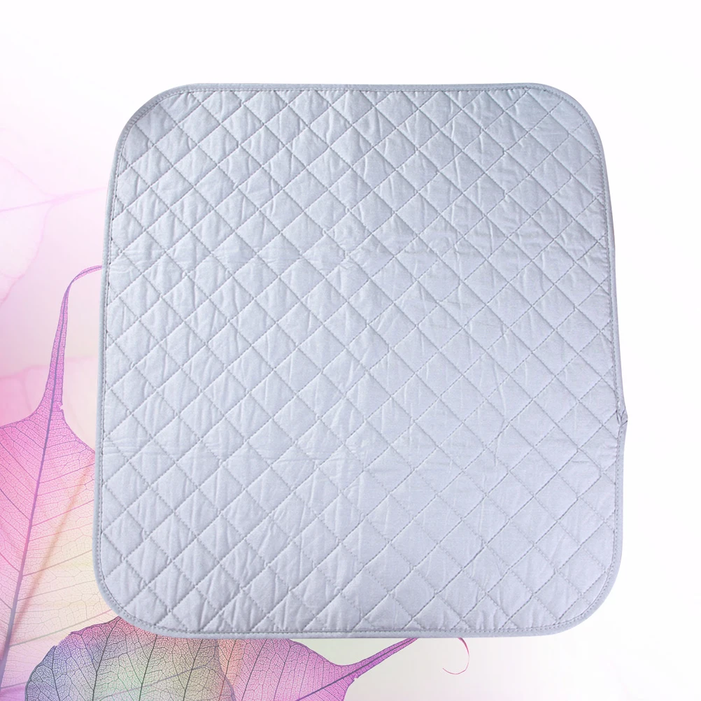 

1 Pc Foldable Ironing Mat Thermal Insulation Ironing Pad Clothes Ironing Pad Creative Ironing Mat for Home Use (White)