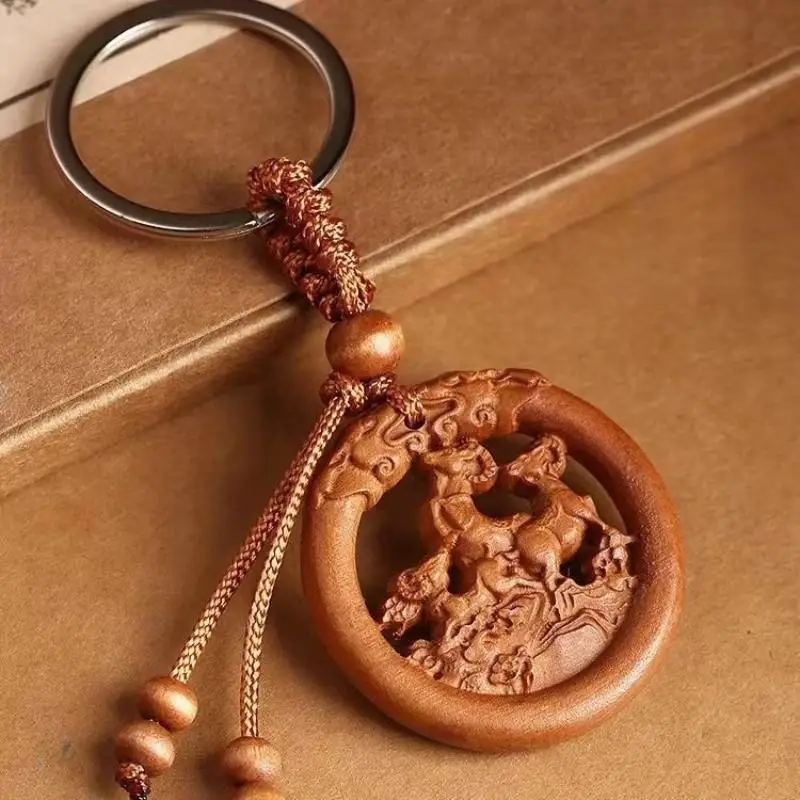 1 Stück Ziegen-Schlüsselanhänger aus natürlichem Massivholz, Tierkreiszeichen-Ziegen-Anhänger, Accessoire für Handy und Auto, Neujahrsgeschenk für das Jahr des Schafes – Detail 2