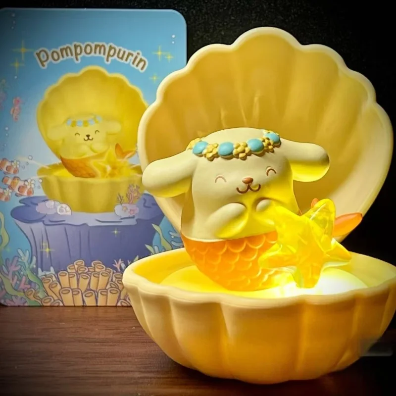 حقيقية سانريو حورية البحر الأسرة سلسلة صندوق أعمى ضوء الليل Kawaii نموذج بولي كلوريد الفينيل كورومي Pochacco سينامورول مرحبا كيتي هدية مزخرفة