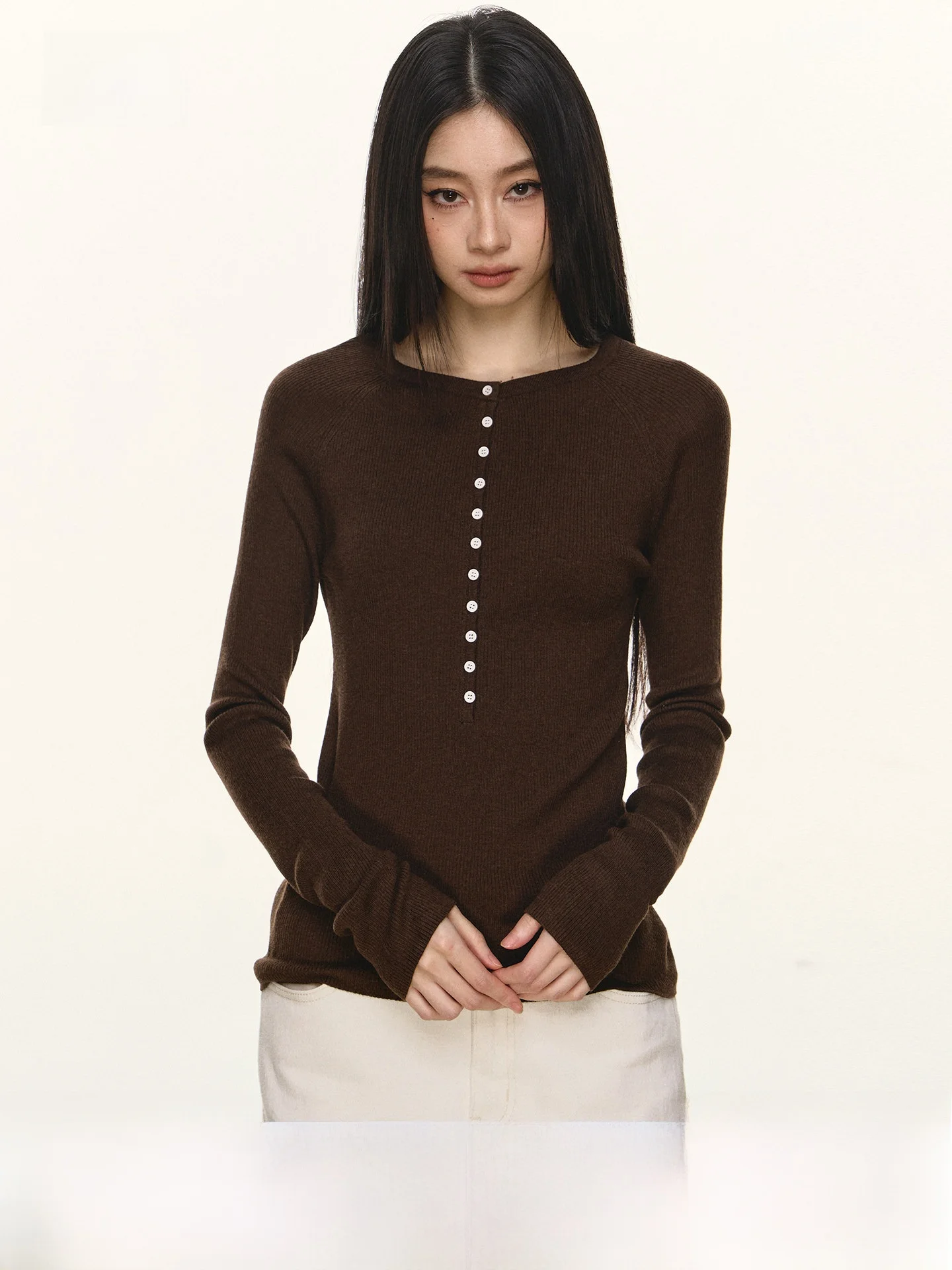 

Anna Aneae Wool Knitted Long Sve round Ne Casual Sle Women's Top with Multiple Buttons Slimming Versatile Autumn Winte...