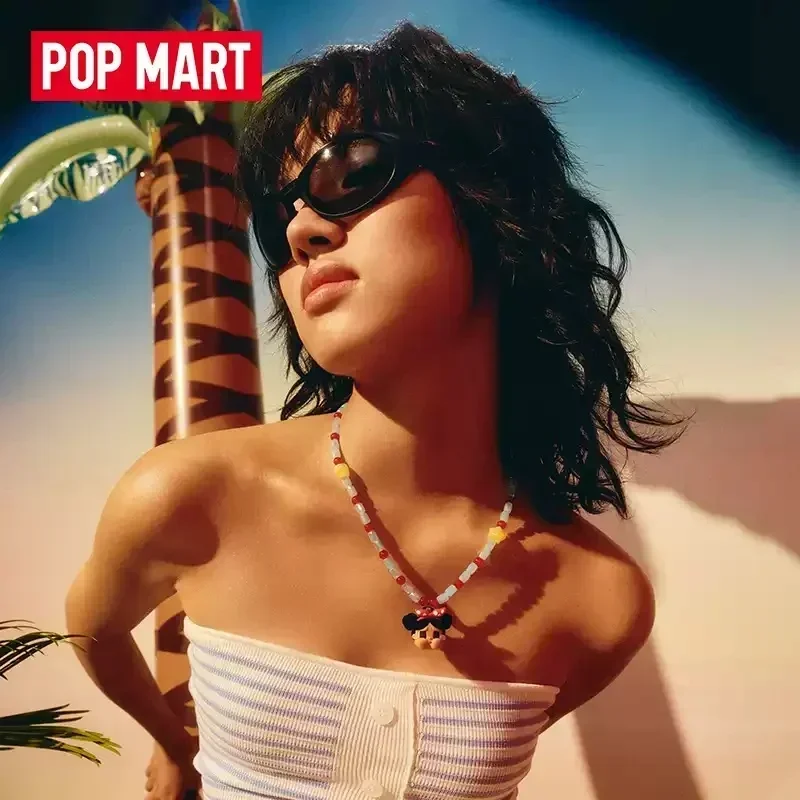 

POP MART CRYBABY режим отпуска на серии ожерелье Mystery Box натуральная глухая коробка Guess игрушки сумка орнамент фигурки домашний декор