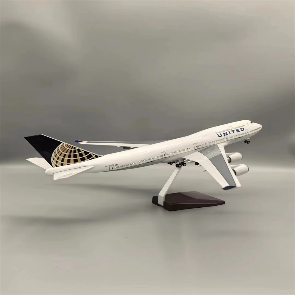 Diecast Resin 47CM Scale Airplane Model 747 B747 Aircraft Simulation Resin Finished Airlines Christmas Souvenir Collection Decor