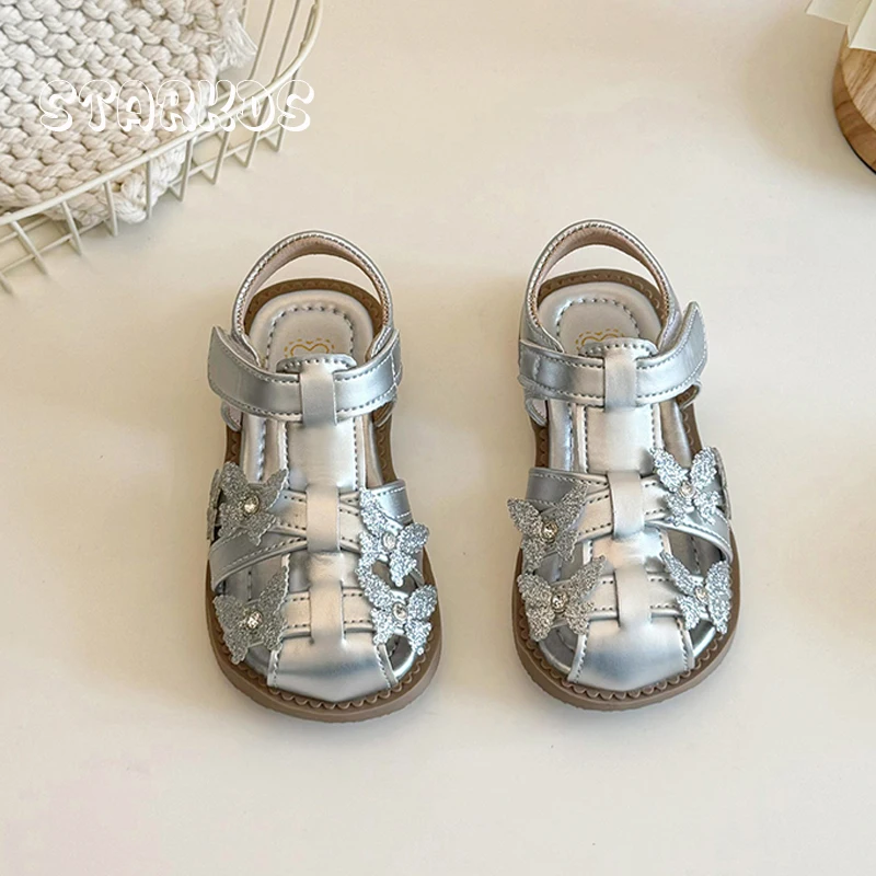 Sandalias de mariposa con purpurina para niñas, zapatos romanos de banda estrecha, diseño de marca, brillantes, correa de diamantes de imitación,