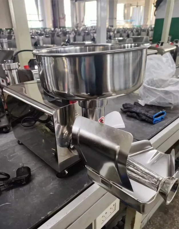 Electric Citrus Juice Extractor – for Oranges, Lemons & Limes, Fast Juicing Machine with Durable Build | Home & Restaurant Use