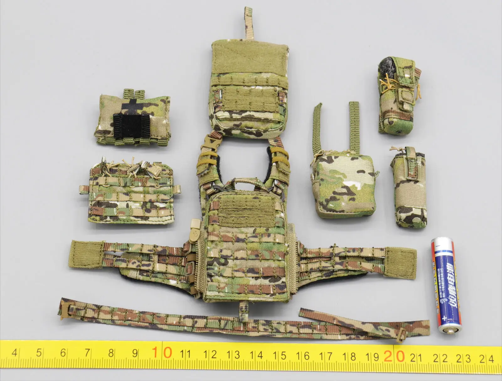 

ES 26064C 1/6th Chest Hanging Vest Model for12''Delta Special Forces CAG Female