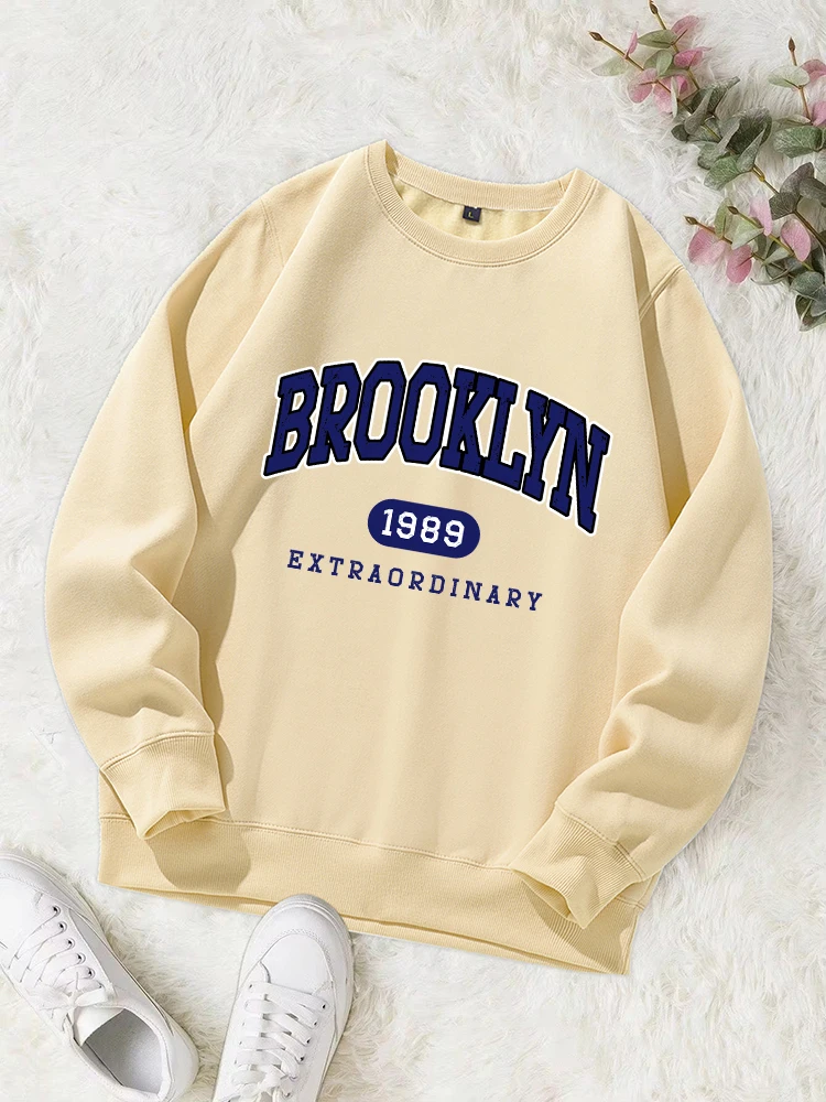 Brooklyn 1989 Extraordinary Print Sweatshirt Women Simple Street Autumn Warm Pullover  Fashion Versatile round neck  Tops Female