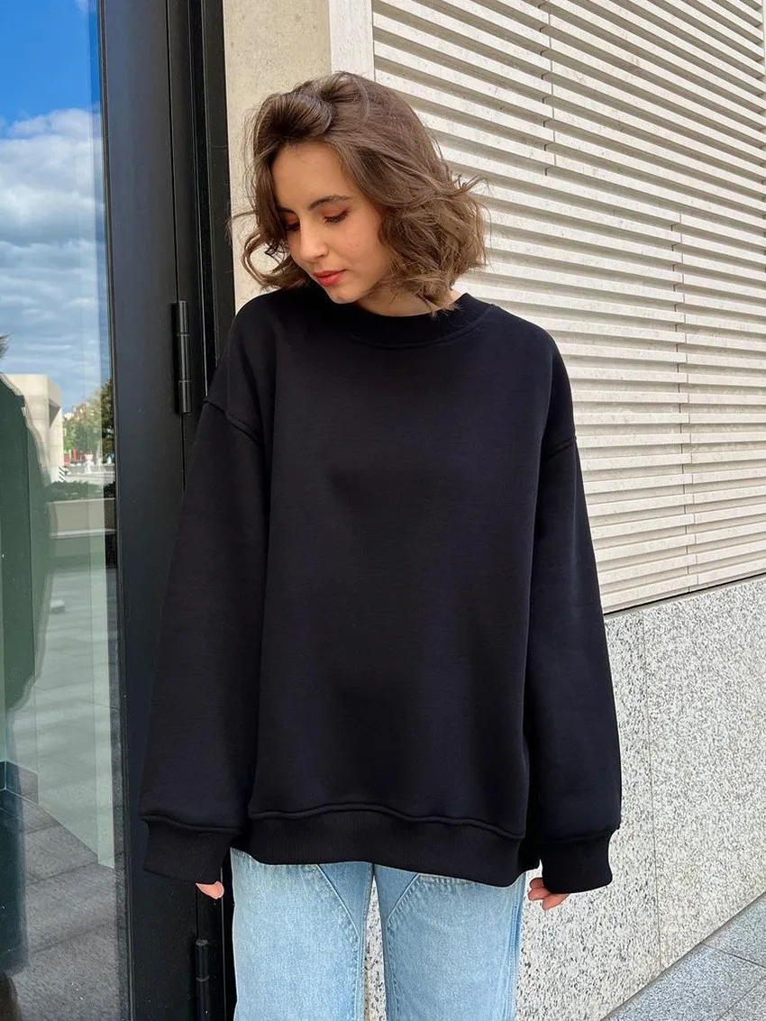 Round Neck Pullover Hoodie Mid Length Alternative Street with Loose Fit Single Regular Thickness Streetwear Women Sweatshirts