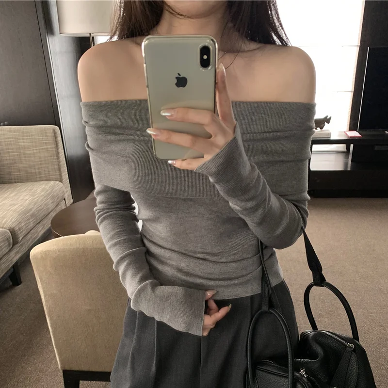 Black Solid Off Shoulder Elegant Long Sleeve Tops Korean Fashion Slim Sexy Cropped T Shirt Women Autumn Y2k Clothing Skinny Top