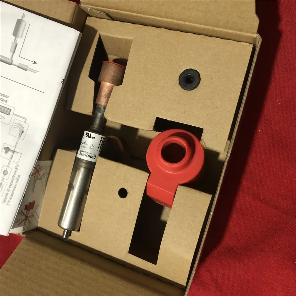 1PCS L New Original Genuine  E2V E2V35BSM00 E2V35BSM01 Same Function Different Packaging