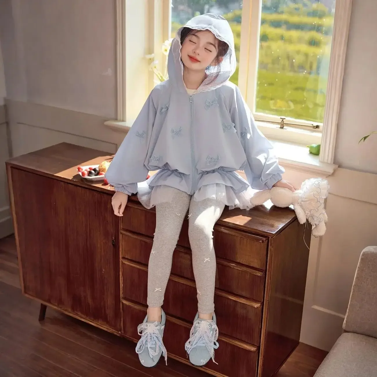 Girls Coat Jacket Spring and Autumn 2026 New Children's Solid Color Splice Lace Bow Jacket 2