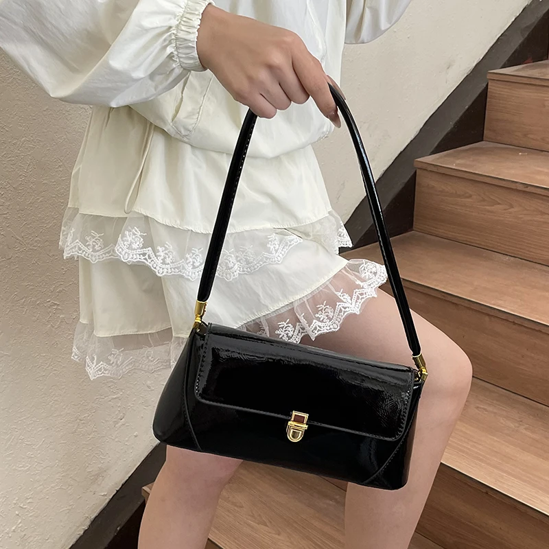 

Large Capacity Commuter Bag Solid Color Women's Fashionable Tote Vintage Design Luxury Messenger Purse Shopper