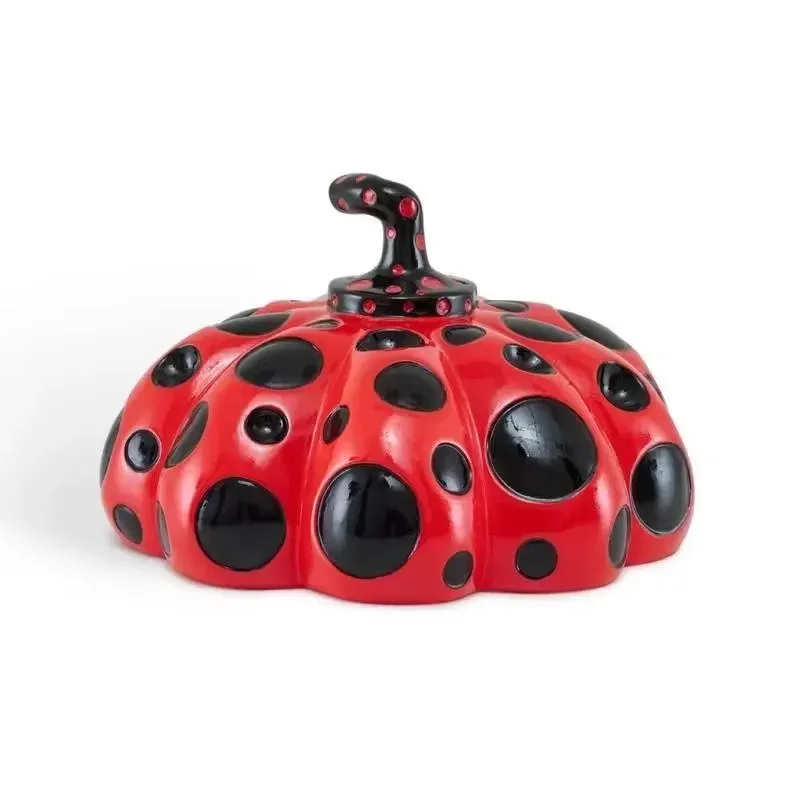 Kusama Yayoi Pumpkin Statue Japanese Art Wave Point Pumpkin Sculpture Morden Resin Crafts Office Home Interior Decor Gifts