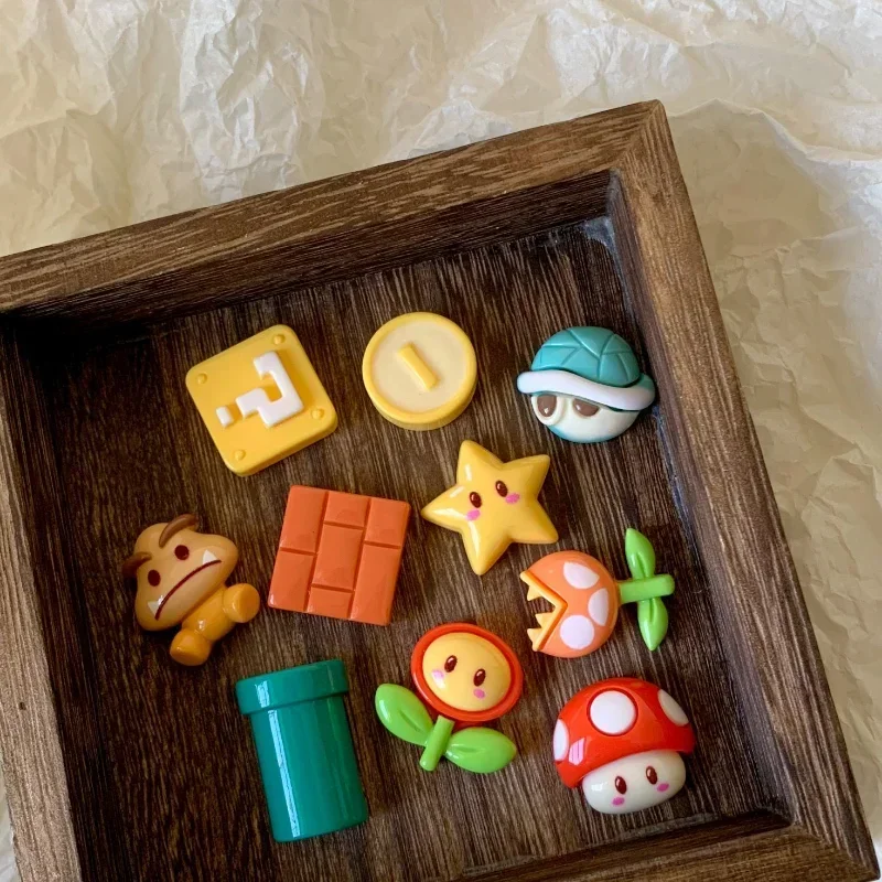 20 قطعة لعبة ماريوس بروس لتقوم بها بنفسك الراتنج Kawaii دبوس الشعر الأحذية سلسلة الزخرفية لطيف الإنتاج الذاتي حقيبة الهاتف معلقة ديكور هدية لعبة