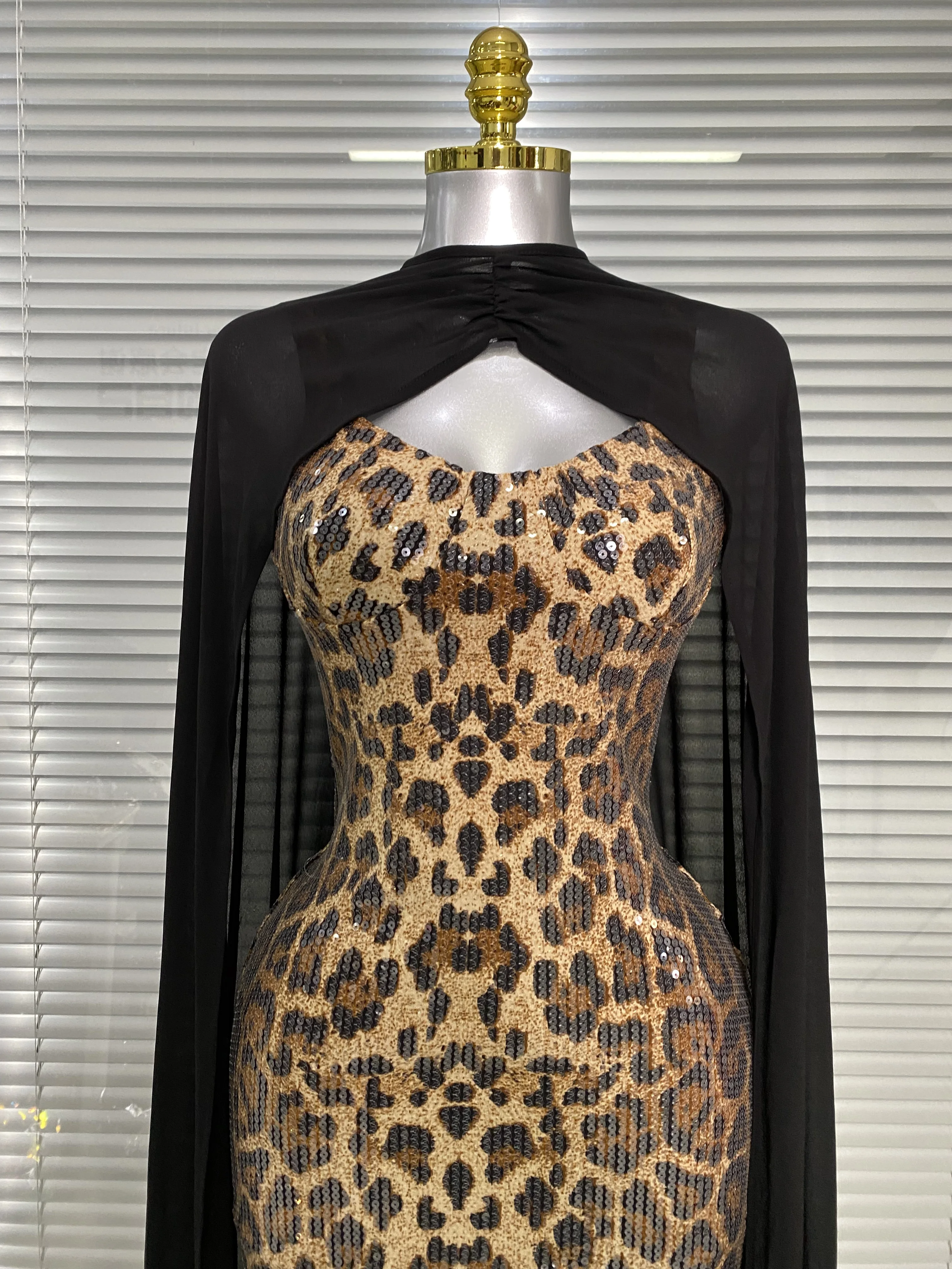 Luxury Sequined Women Sexy Leopard Bodycon with Cape Maxi Long Birthday Dress Evening Party Celebrity Prom Gowns