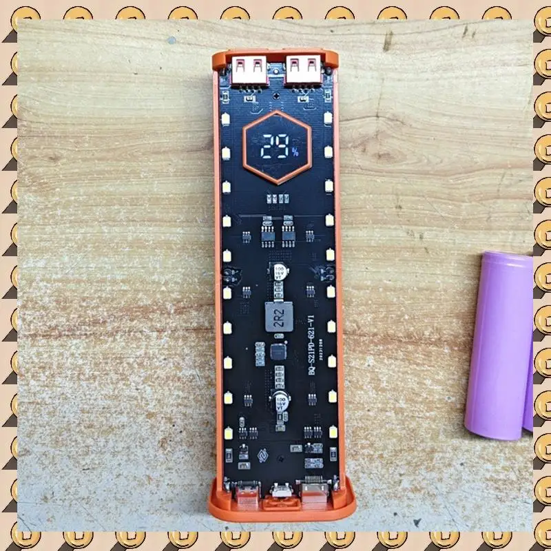 A003 21700 Batterie-Aufbewahrungsbox, 4 Steckplätze, DIY Power Bank Box für 21700 Ladegerät, Dual-USB-Ausgang, Typec-Eingang