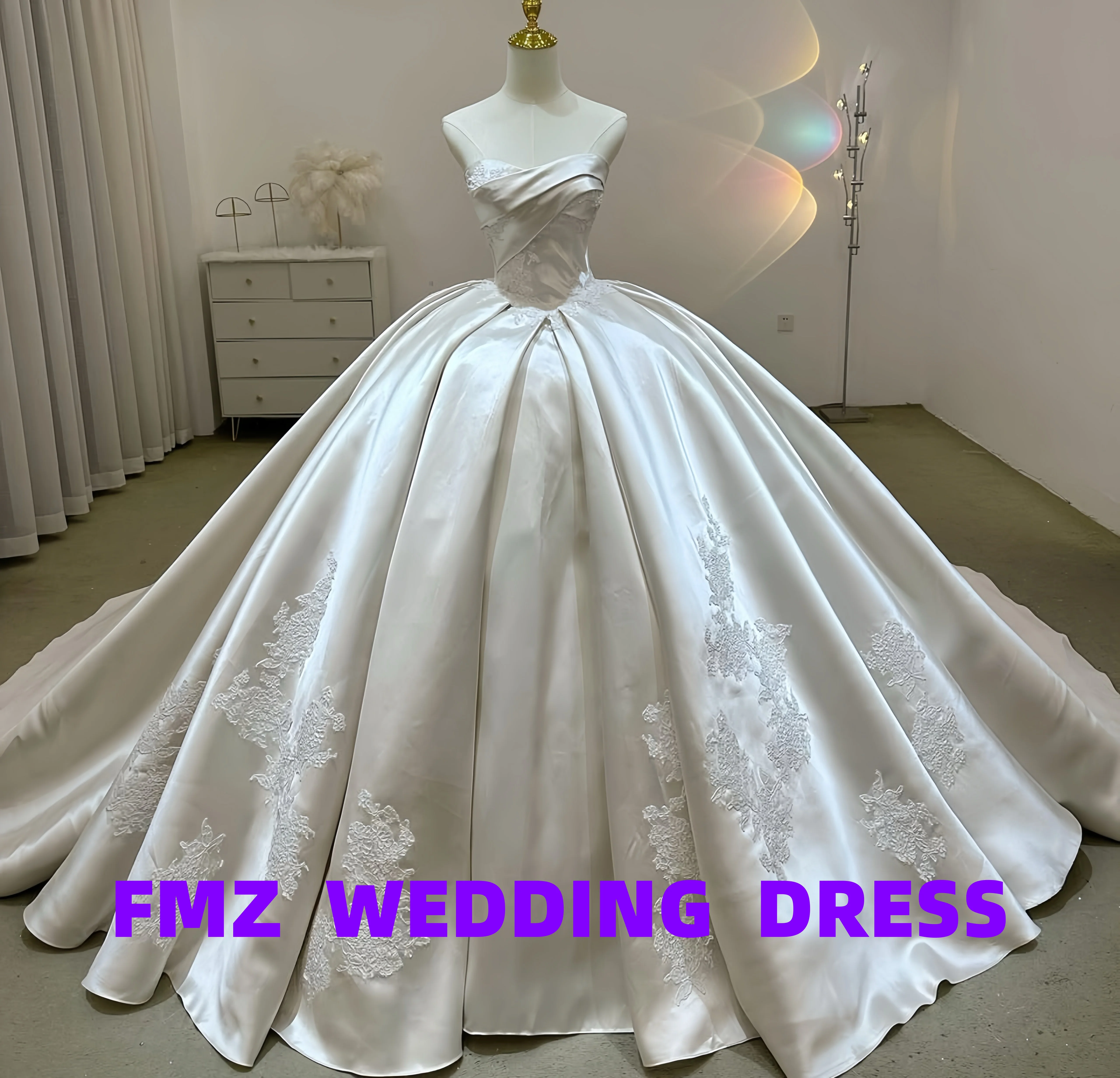 Customized Sweet collar sleeveless Ball Gown satin elegant vestidos de novia wedding dress vestidos para mujer robe de mariee