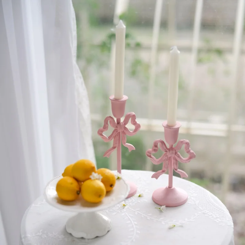 Retro French Wrought Iron Bow Candlestick Window Ornament Wedding Western Food Decoration Candlestick Ornament Photography Props
