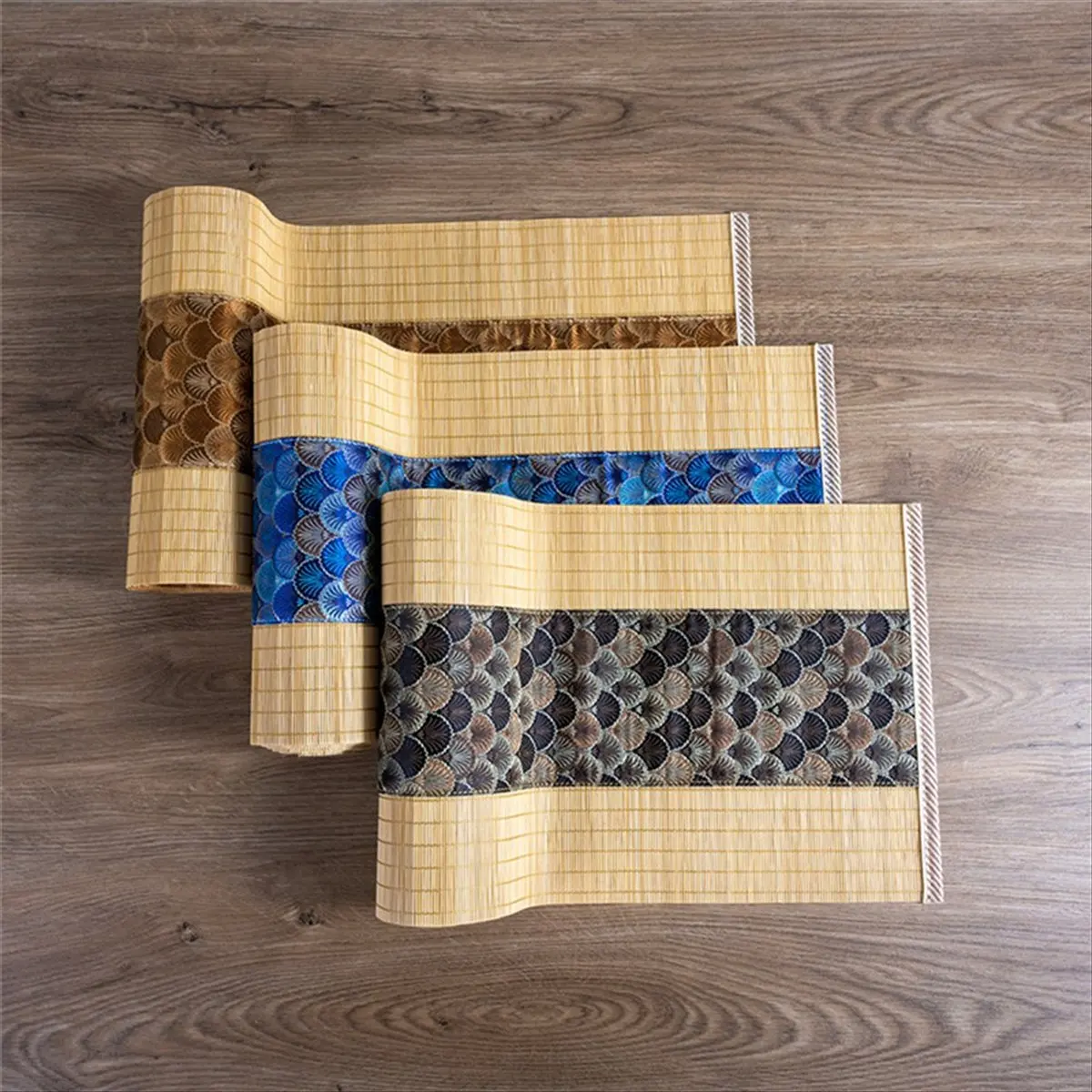 ABNH Asian Style Bamboo Table Runner Retro Table Mat Suitable for Kitchen, Dining Room and Bedroom Decoration. Dark Brown
