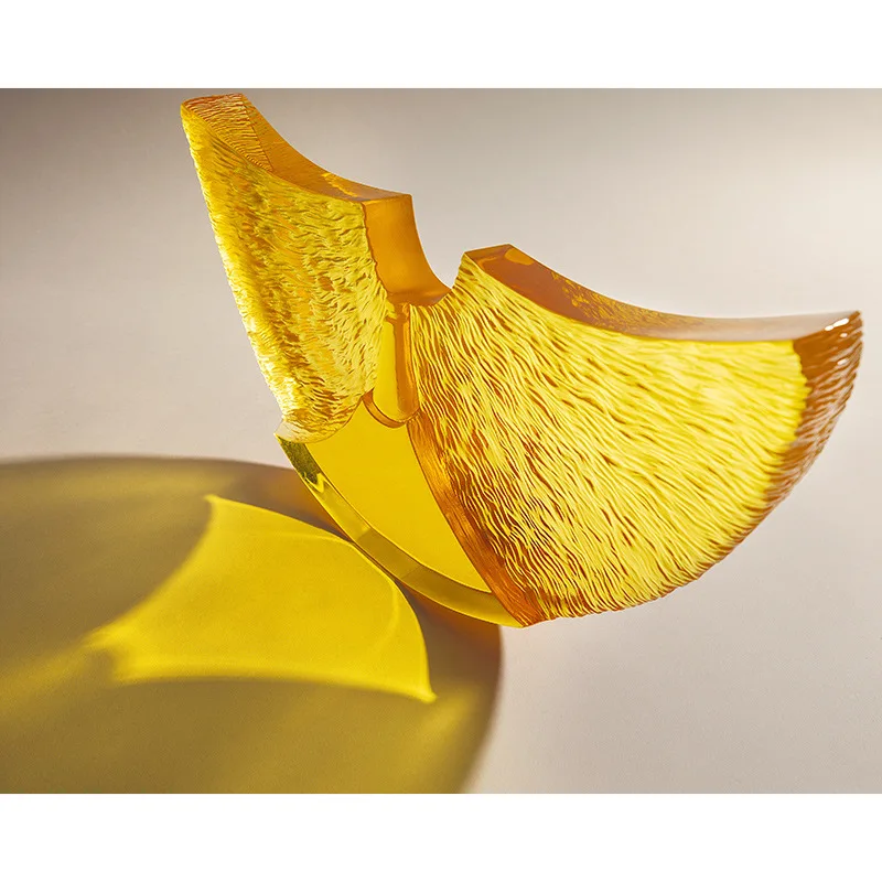 Large glass spread wings soaring home villa foyer desktop ornament