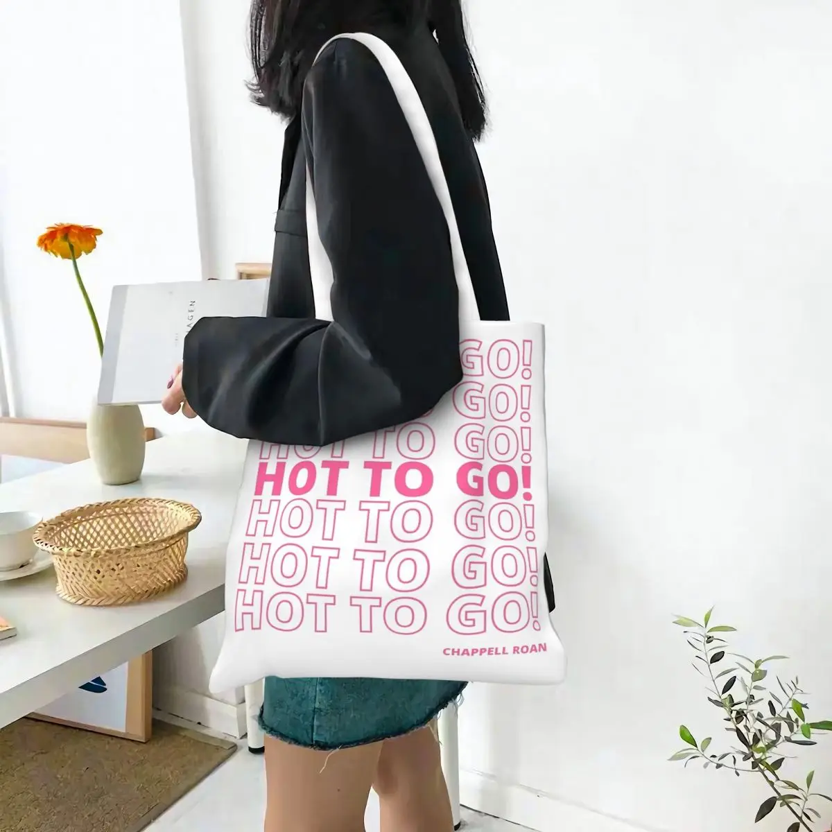 Hot To Go Chappell Roan Canvas Tote Bag Aesthetic Large Capacity Casual Bag for Women Men