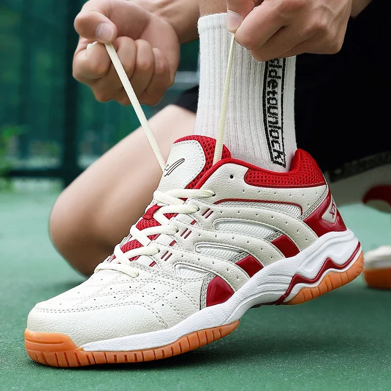 Professional Badminton Shoes Men Breathable Volleyball Sport Shoes Non-slip Training Tennis Sneakers Men Big Size 47