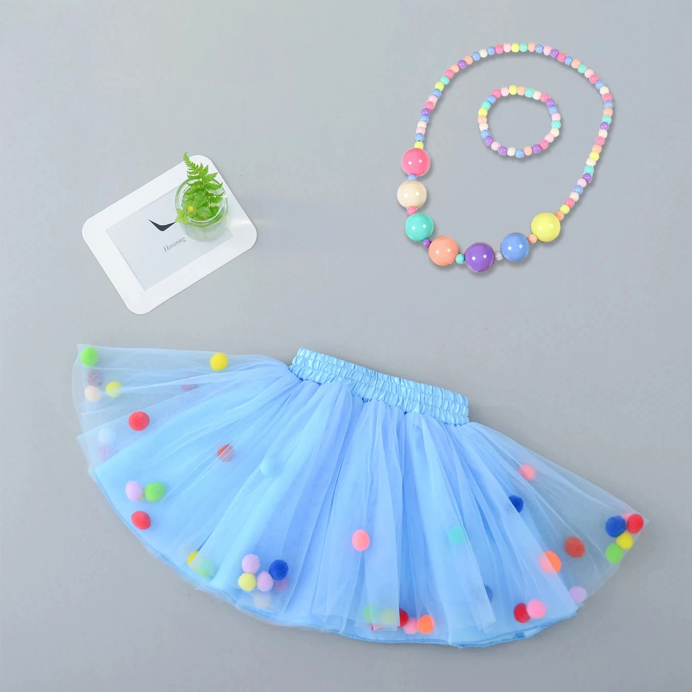 Baby\'s Colorful Pom-pom Decor Mesh Skirt Set Lovely Elastic Waist Skirt & Bracelet &Necklace Infant & Toddler Gir\'s Clothing