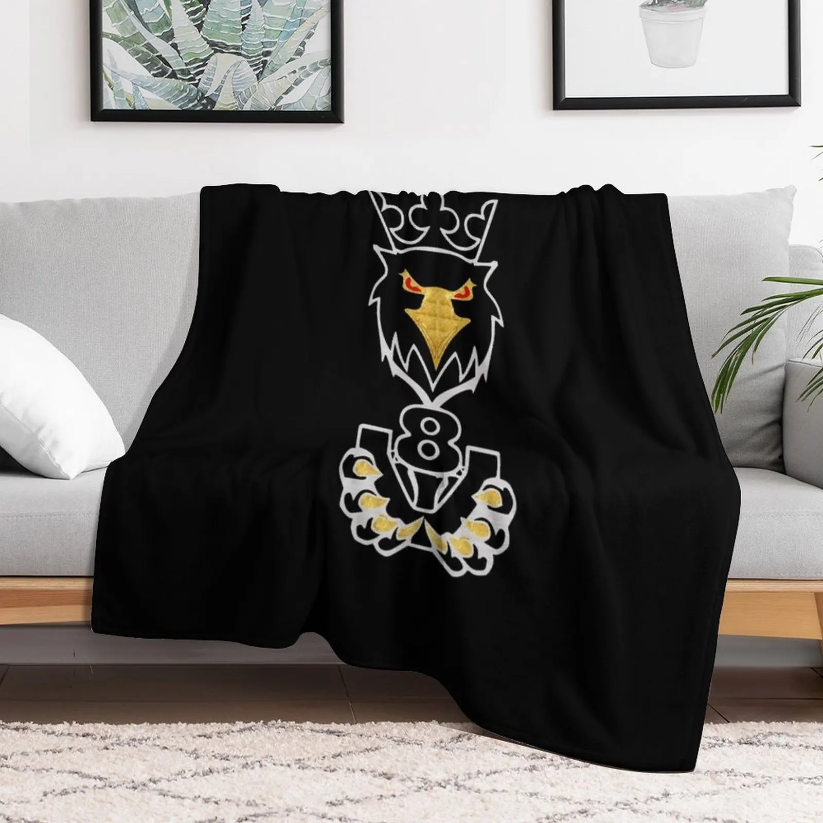 

V8 Griffin King of the road Brushed Slver Throw Blanket For Sofa Thin funny gift Extra Large Throw For Decorative Sofa Blankets