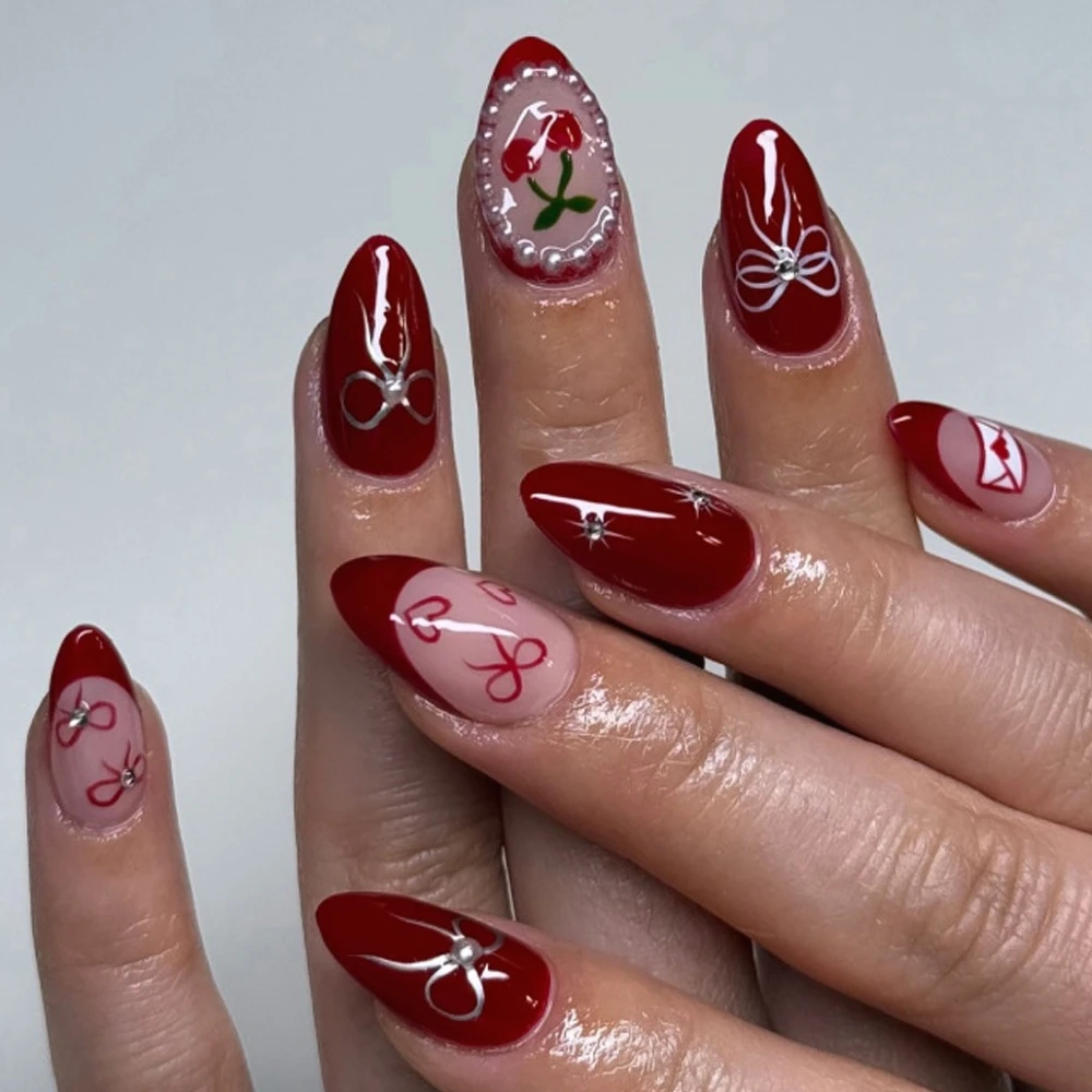 

Rhinestone Pearl Bowknot Cherry Love Heart Nail Art Wearable Red French False Nail Detachable Finished Fake Nails Press on Nails